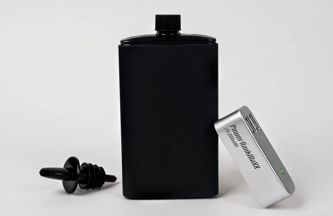Hidden PowerBank Flask (235ml)